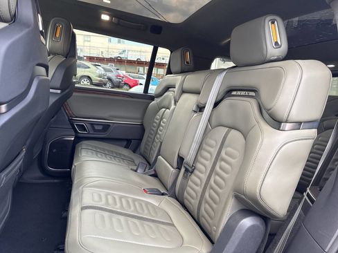 Used 2023 Rivian R1S Adventure image 37