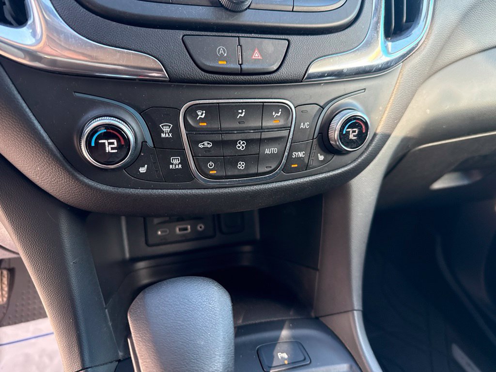 Used 2022 Chevrolet Equinox LT AWD/4WD image 30