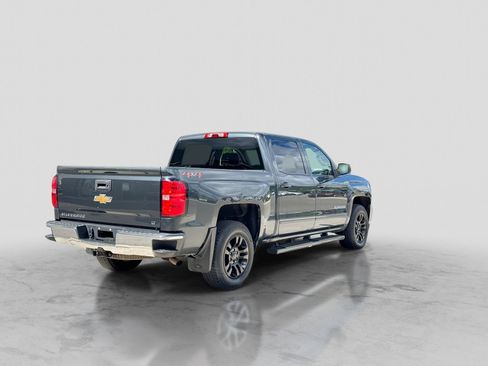 Used 2018 Chevrolet Silverado 1500 LT w/ All Star Edition AWD/4WD image 7