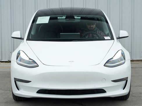 Used 2022 Tesla Model 3 Long Range image 47