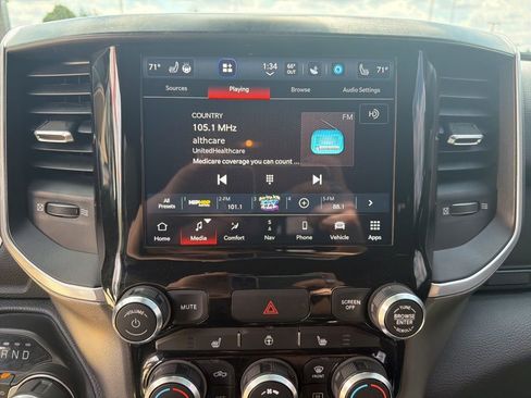 Used 2022 RAM 1500 Big Horn AWD/4WD image 15