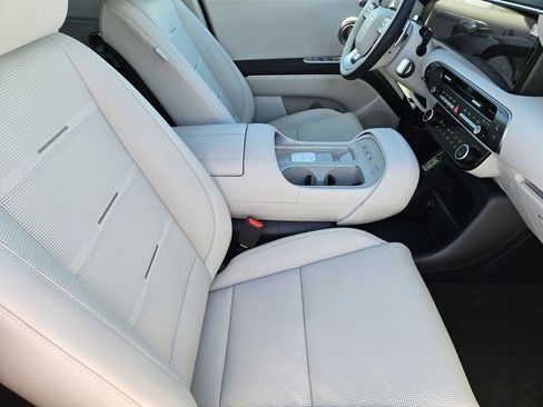 New 2026 Hyundai Palisade Calligraphy FWD image 14