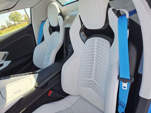 Used 2022 Chevrolet Corvette Stingray Premium Conv w/ Z51 Performance Package image 14