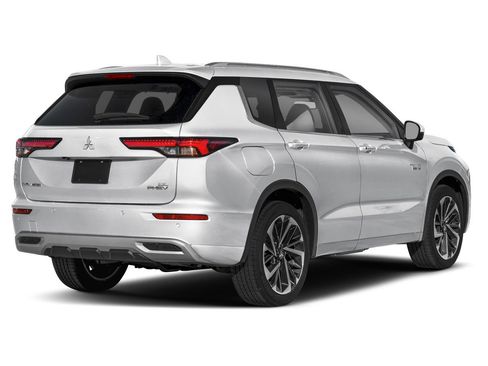 New 2025 Mitsubishi Outlander SEL image 2