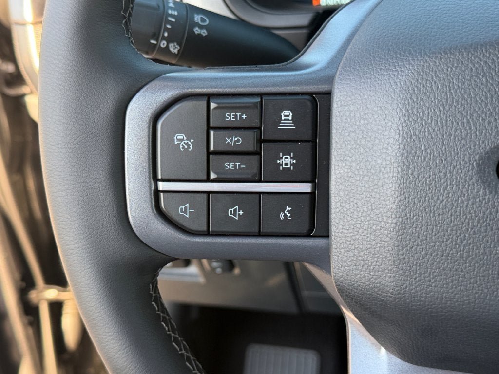Used 2026 Ford F150 Lariat AWD/4WD image 16