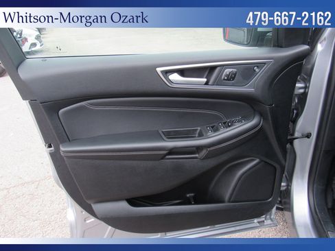 Used 2024 Ford Edge Titanium image 34