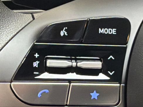New 2026 Hyundai Elantra SE FWD image 20