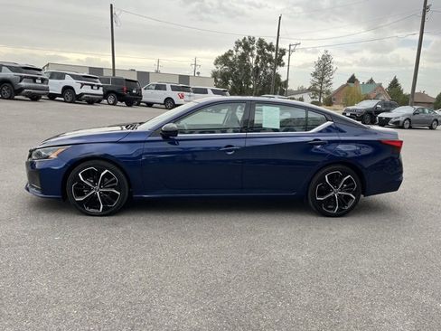 Used 2024 Nissan Altima 2.5 SR image 7