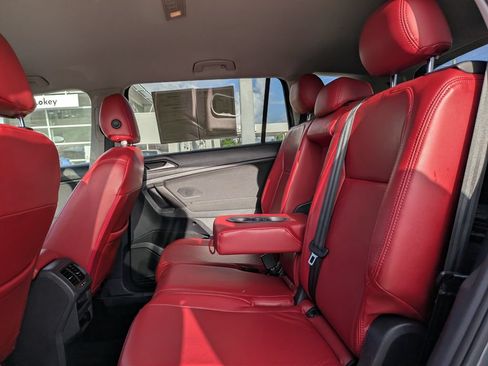 Certified 2021 Volkswagen Tiguan S FWD image 15