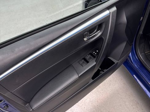 Used 2014 Toyota Corolla S FWD image 12