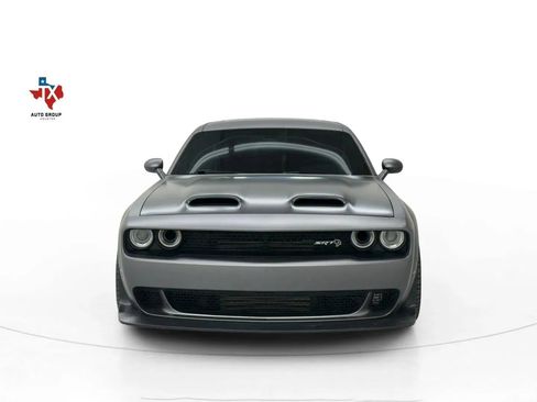 Used 2019 Dodge Challenger SRT Hellcat Redeye image 7