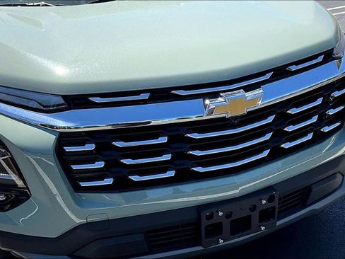 Used 2025 Chevrolet Equinox LT w/ Convenience Package II AWD/4WD image 29