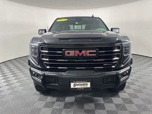 Certified 2023 GMC Sierra 1500 AT4X image 6