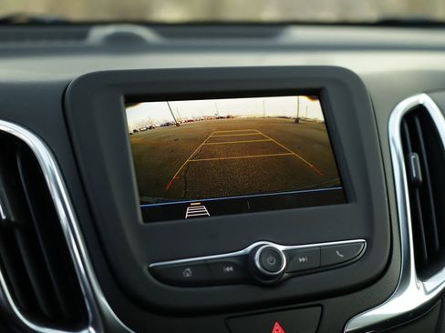 Used 2019 Chevrolet Equinox LT image 14