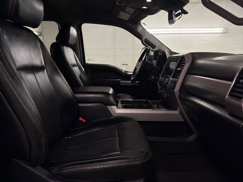 Certified 2021 Ford F250 Lariat w/ Lariat Value Package image 27