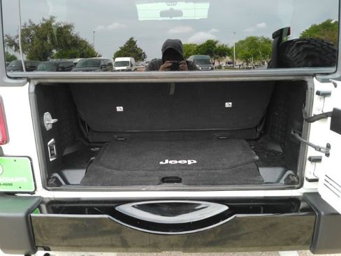 Used 2014 Jeep Wrangler Sport AWD/4WD image 17