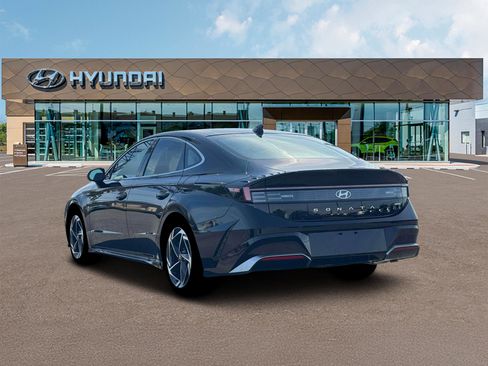 New 2026 Hyundai Sonata SEL image 5