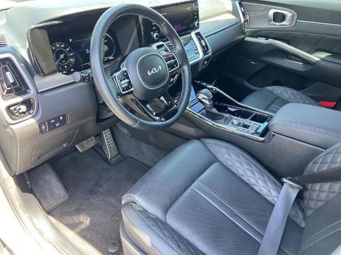 Used 2022 Kia Sorento SX Prestige AWD/4WD image 6