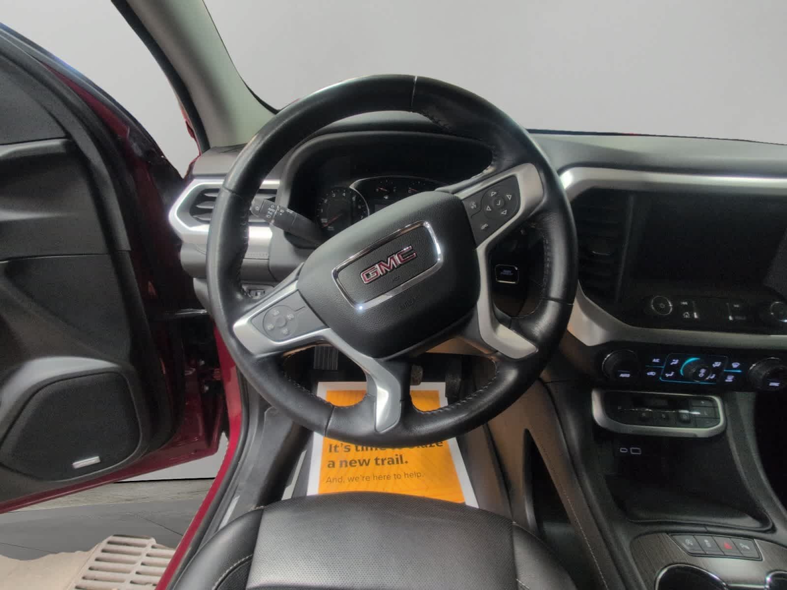 Used 2020 GMC Acadia SLT w/ LPO, Floor Liner Package AWD/4WD image 12