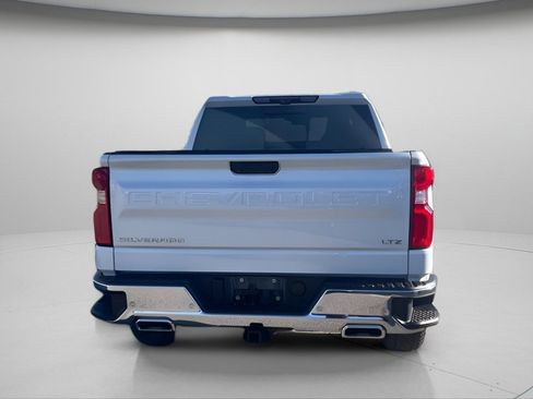 Used 2023 Chevrolet Silverado 1500 LTZ w/ LTZ Premium Package AWD/4WD image 8