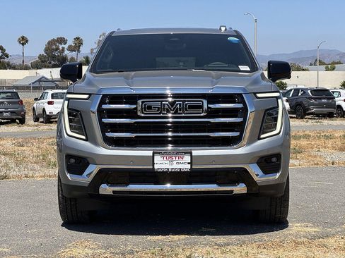 New 2026 GMC Yukon XL Elevation w/ Elevation Premium Package AWD/4WD image 2