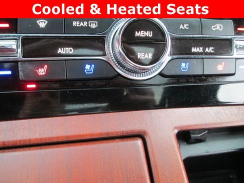 Used 2023 Lincoln Navigator Reserve w/ Equipment Group 201A image 18