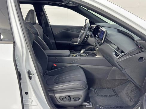 Used 2023 Lexus RX 500h F Sport image 16
