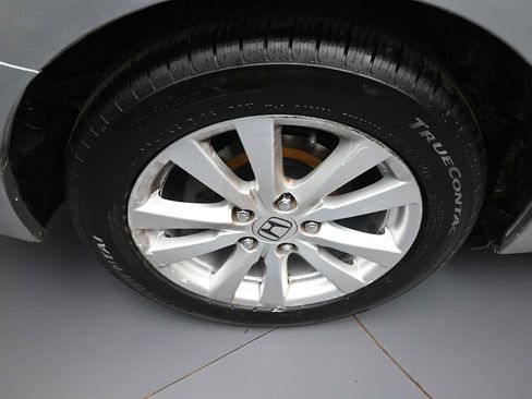 Used 2012 Honda Civic EX-L image 12