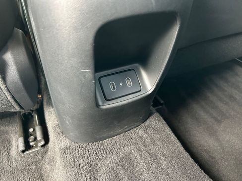 Used 2025 Hyundai Elantra Sport FWD image 33