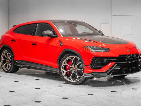 Used 2024 Lamborghini Urus Performante AWD/4WD image 1