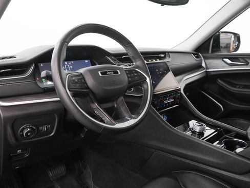 Used 2022 Jeep Grand Cherokee Limited AWD/4WD image 26