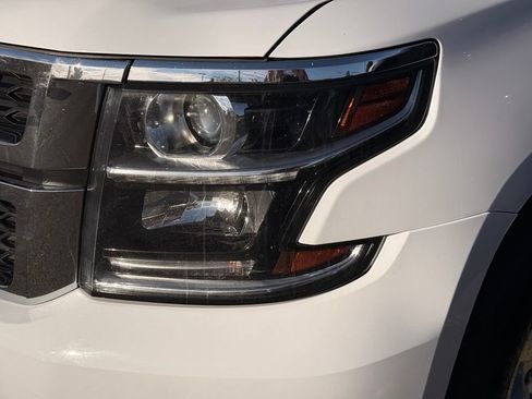 Used 2019 Chevrolet Suburban LT AWD/4WD image 11