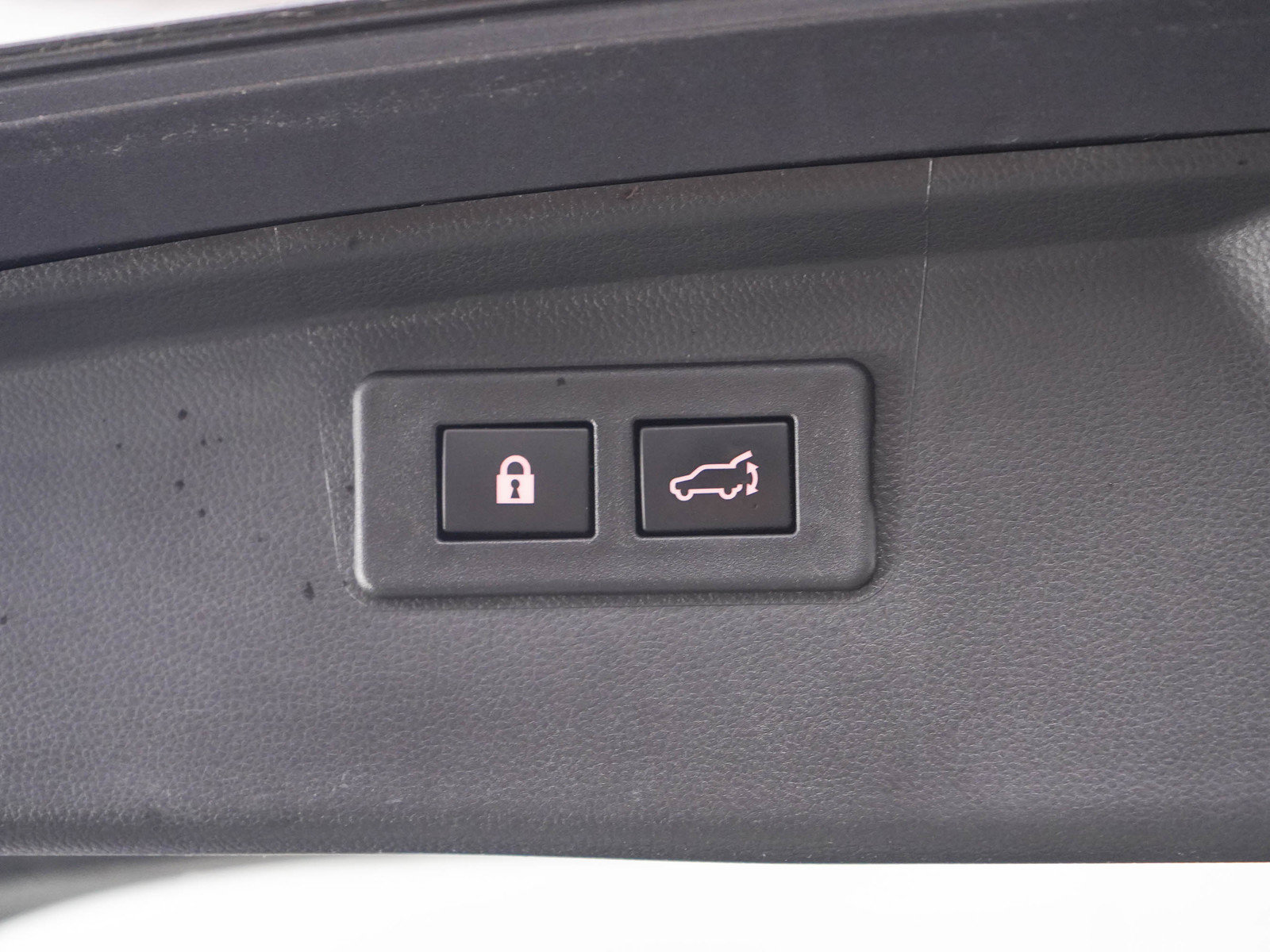 Used 2022 Subaru Outback Limited AWD/4WD image 17