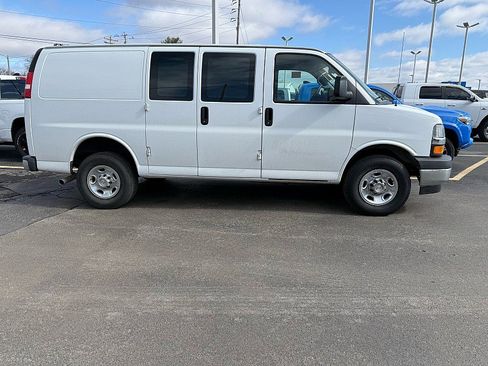 Used 2024 Chevrolet Express 2500 w/ Driver Convenience Package image 2