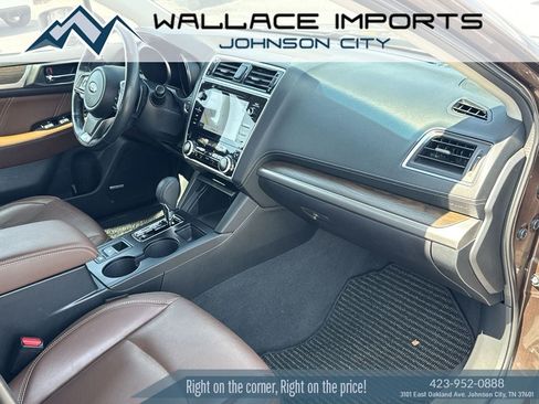 Used 2019 Subaru Outback 2.5i Touring AWD/4WD image 38