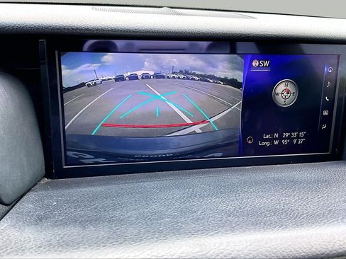 Used 2017 Lexus IS 200t F Sport w/ F Sport Package RWD image 26