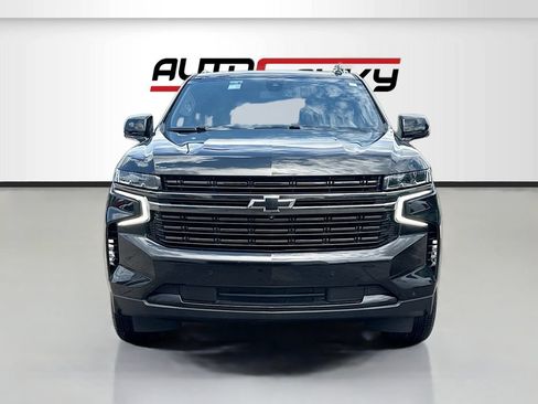 Used 2022 Chevrolet Suburban RST w/ Sport Performance Package AWD/4WD image 2