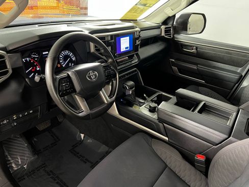 Used 2022 Toyota Tundra SR5 image 11