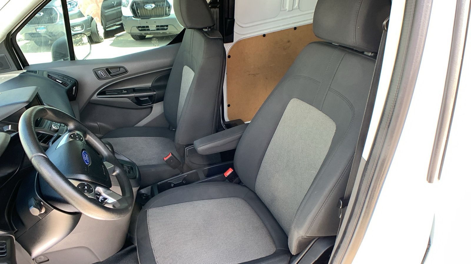 Used 2022 Ford Transit Connect XL FWD image 12