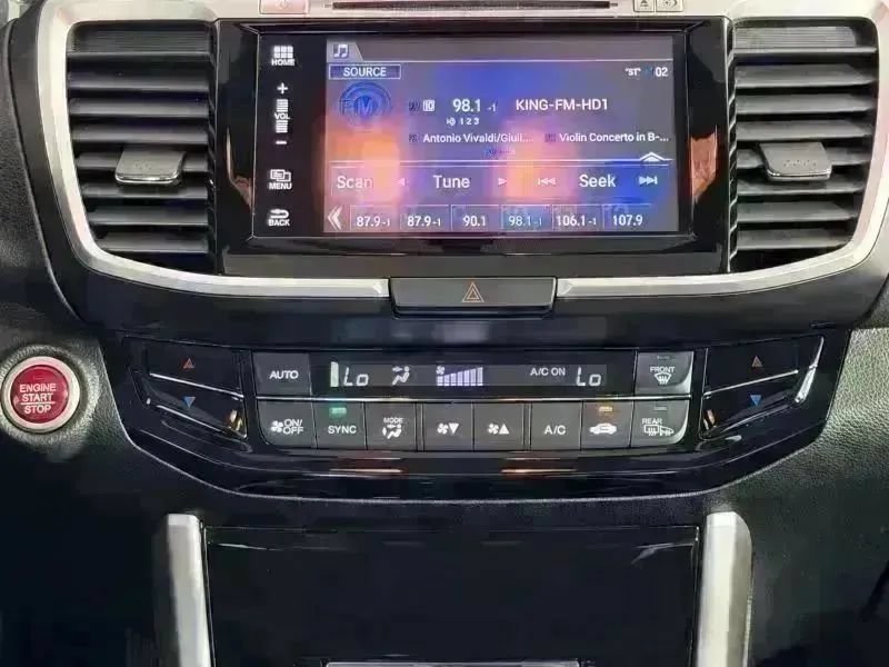 Used 2017 Honda Accord EX image 22