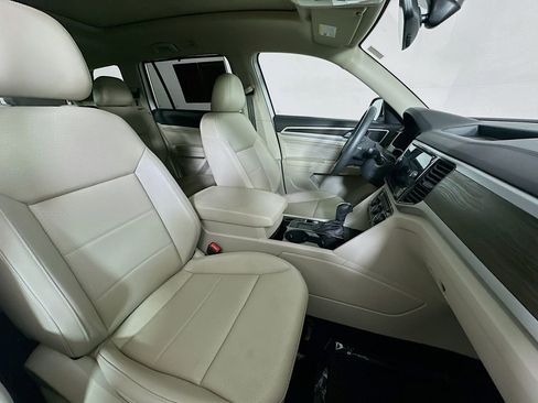 Used 2022 Volkswagen Atlas SE image 12