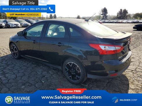 Used 2012 Ford Focus SE image 2