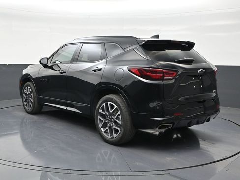 Used 2023 Chevrolet Blazer RS w/ Enhanced Convenience Package FWD image 3