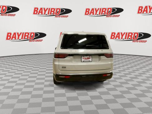 Used 2022 Jeep Wagoneer Series II image 7