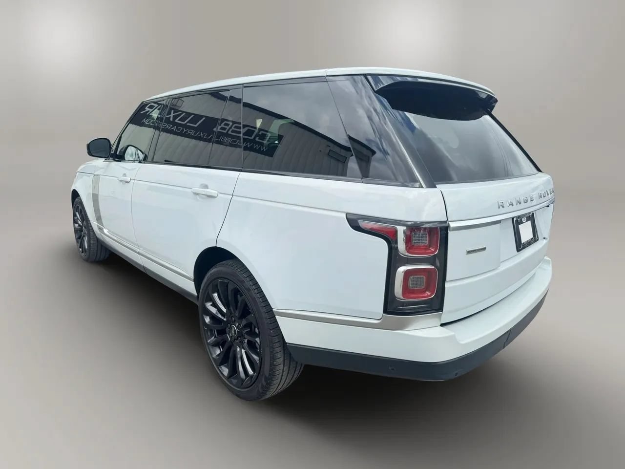 Used 2019 Land Rover Range Rover Long Wheelbase Supercharged AWD/4WD image 8