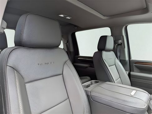New 2025 GMC Sierra 2500 Denali w/ Denali Reserve Package image 20