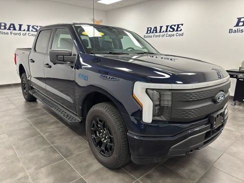 Used 2025 Ford F150 Lightning XLT w/ Max Trailer Tow Package AWD/4WD image 9