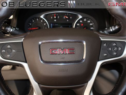 Certified 2019 GMC Acadia SLT image 27