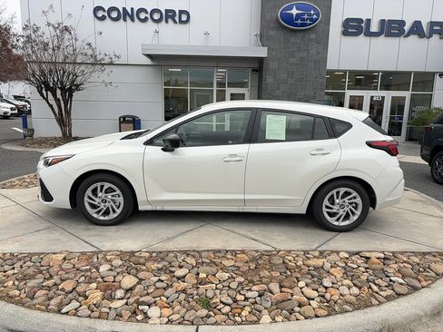 Used 2025 Subaru Impreza 2.0i w/ Popular Package #1A image 1