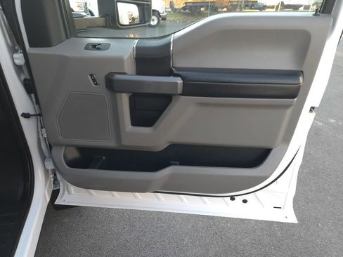 Used 2019 Ford F550 4x4 Crew Cab Super Duty image 18